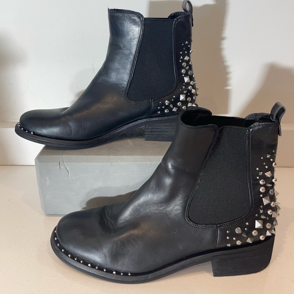$190 Sam Edelman silver Studded Chelsea Boots Dover Moto Black leather sz 8 - Picture 9 of 15
